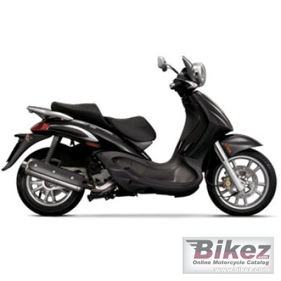2011 Piaggio BV Tourer 500 photo